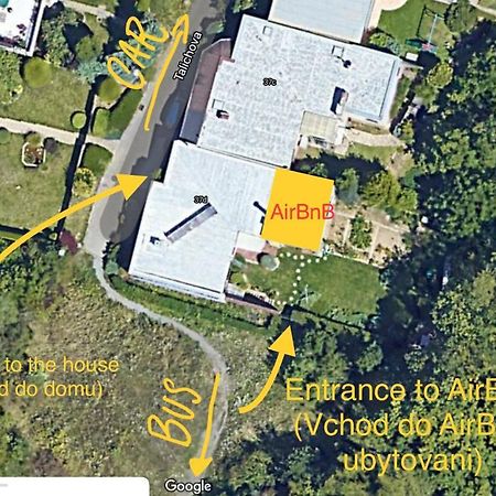 Krasny Apartman U Lesa, Trolejbus Do Centra A Bvv, Parkovani Zdarma Brünn Exterior foto